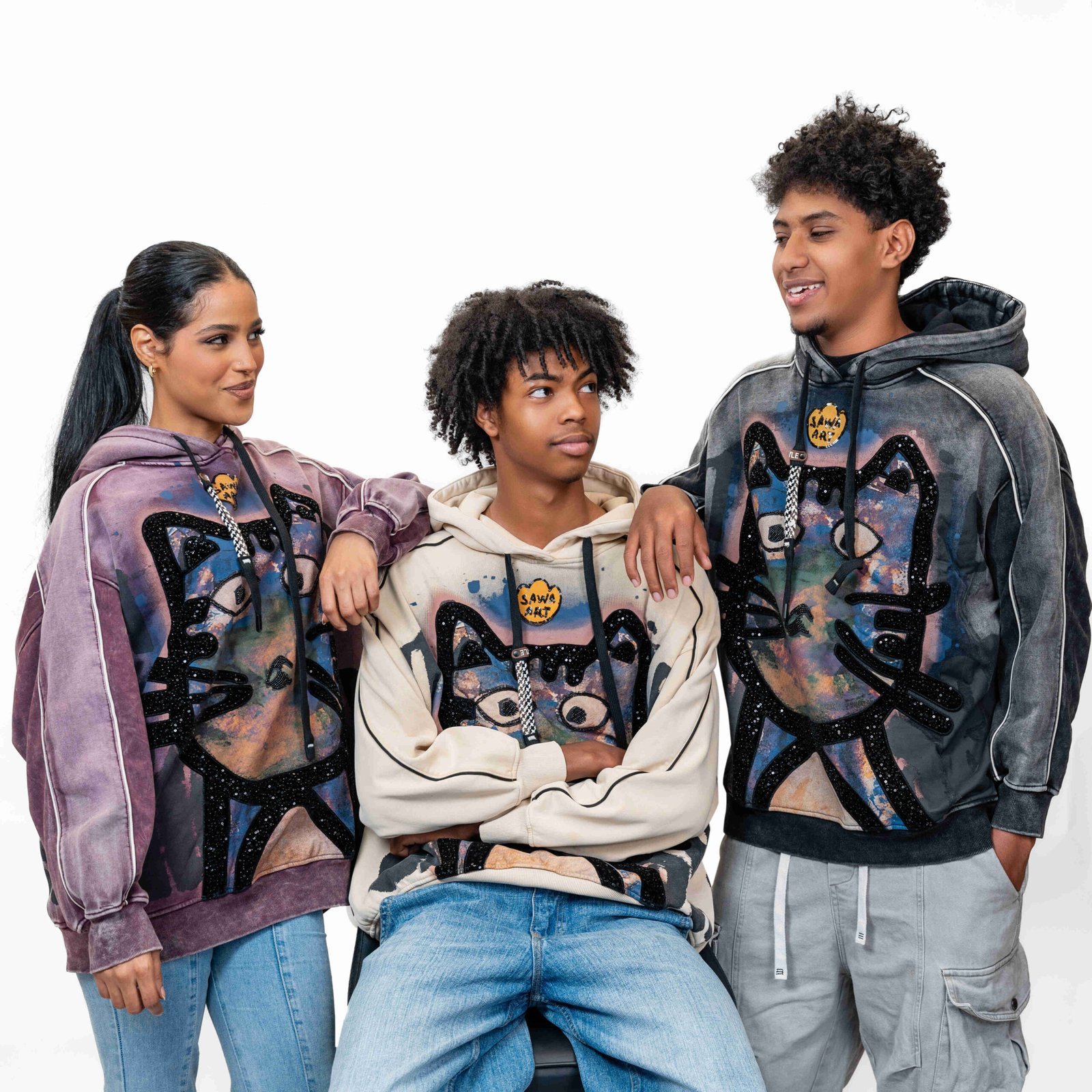 MEOW-MEOW Oversized Cartoon Hoodie – The Bunny Hood MEOW-MEOW Oversized Cartoon Streetwear Hoodie The Bunny Hood front model